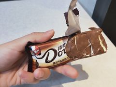 -全家便利店(江湾镇站店)