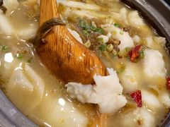 -周鱼小馆石锅酸菜鱼(活力汇店)