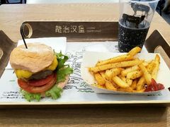 -龙治汉堡(中华城店)