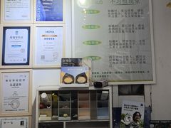 -青聪儿童眼镜(五官科医院宝庆路店)