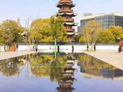 -龙华寺