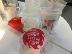 麦辣鸡腿汉堡-麦当劳(中山公园龙之梦店)