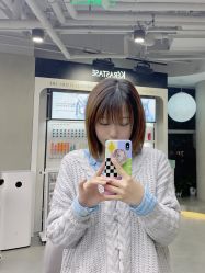 -变画·发型STUDIO