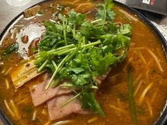 -肥汁米蘭香港米线(定西路店)