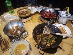 -寻钵记民菜馆·正宗常德钵子菜(滨湖路店)