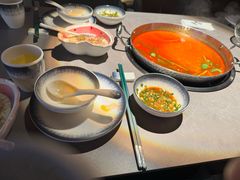 -伴山牛贵州黄牛肉火锅·苗疆非遗艺术餐厅(上海首店)