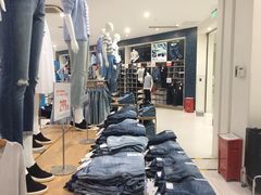 -UNIQLO(海岸城购物中心店)
