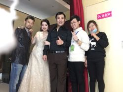 点击看大图 -完美新娘婚纱摄影