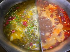 酸菜鱼锅底-湊湊火锅·茶憩(东城万达店)