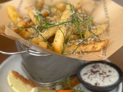 -Mark&Mars Restaurant