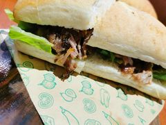 德式猪肘配夏巴塔-魏斯理汉堡(西安沣东吾悦店)