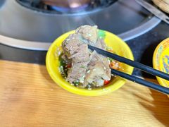 -银同牦牛肉火锅