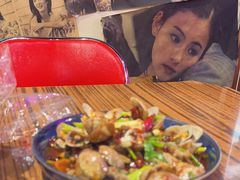 -蚝堡海鲜·威海菜·海肠捞饭·烧烤·亚洲吃蚝公司(幸福门店)