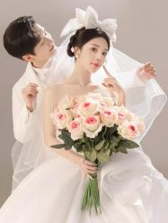-喜爱高定婚纱摄影
