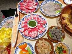 -东镇老火锅(长春路首店)