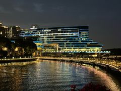 -苏州金鸡湖中茵皇冠假日酒店