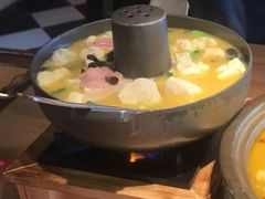 传统养生锅-顾家土菜館