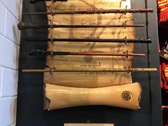 -九又四分之三站台哈利波特商店