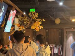 -暴风岛沉浸式体验馆(百联世纪店)