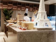 -皇城豪门酒店-美多娜国际美食餐厅