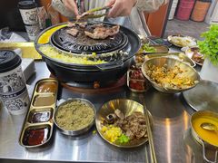 -胡悦里韩式烤肉(芝罘万达广场店)
