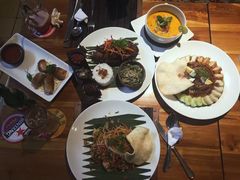 -Pundi Pundi Restaurant