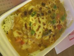 -樱花里音乐餐吧·牛扒椰子鸡(东圃店)