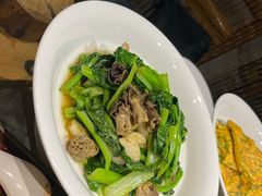 小白菜炒野菇-老阿妈蒙古村·蒙古包·草原文化·歌舞表演(老君堂店)