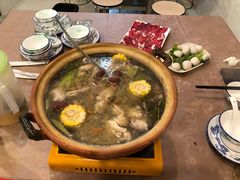 石橄榄炖鸡-洪大厨鸡煲(福田店)