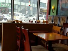 靠窗位-COSTA COFFEE(哈尔滨凯德学府店)