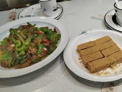 -湖南人家湘菜馆(镇江路店)