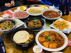 -八大碗·地道东北菜(白塔堡店)
