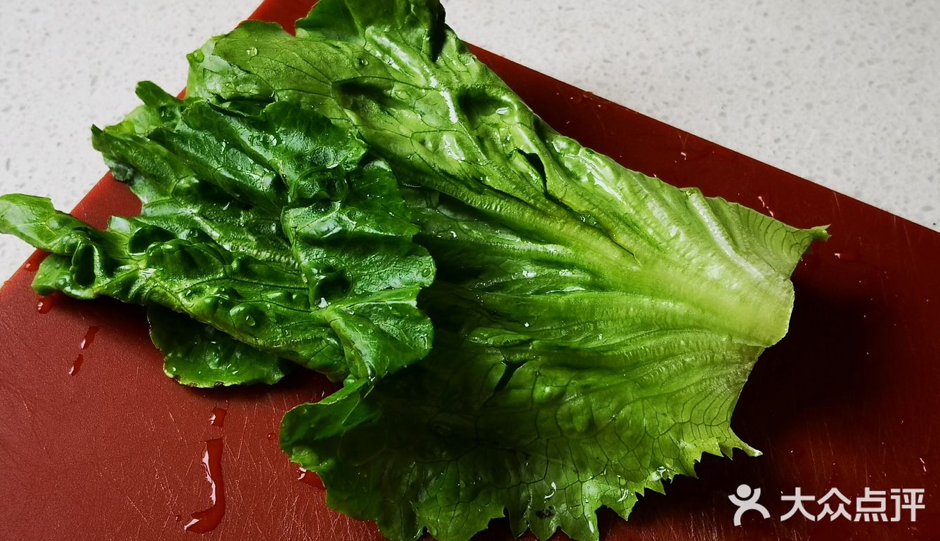 便捷早餐——火腿鸡蛋三明治，配一杯牛奶，完美
