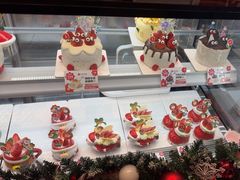 -花花卷卷·鲜食蛋糕(静安久光百货店)