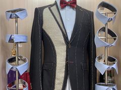 -吴志坚洋服店(贵都邻里中心店)