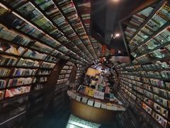-钟书阁(珍园店)