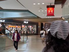 -东荟城名店仓