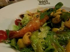 芒果大虾沙拉-皇冠自酿啤酒坊(中国红街5号楼店)