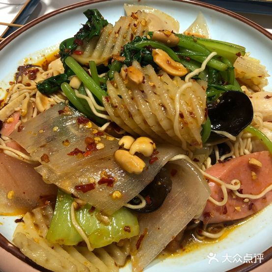 硬汉串吧(城东店)