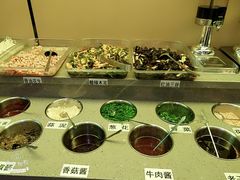 -佰人王串串香火锅(洋珠巷店)