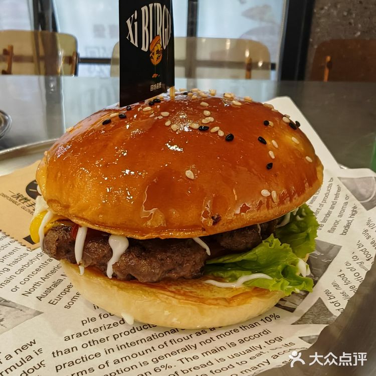 回坊快餐店，特立独行[笑脸][笑脸][笑脸]