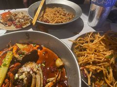 -巴厘龙虾·榜首油焖大虾(音乐学院·沿江酒馆店)