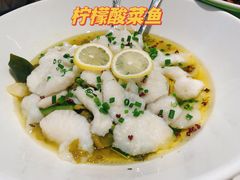 -绿草地·湘菜(7mall店)