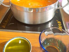 -樾餐厅泰式海鲜火锅(民歌湖店)