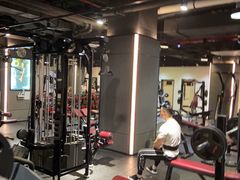 -一兆韦德健身(张杨路店)