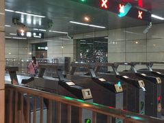 -军事博物馆(地铁站)