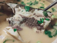 鱼头汤-洪齐林老镇