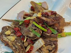 -老鄞江清水龙虾•赵赵家(江北店)