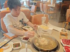 -潮发潮汕牛肉店(龙洞店)