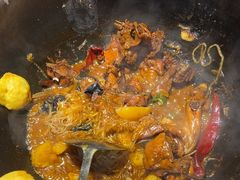 -万里闯关东铁锅炖菜馆(高新旗舰店)